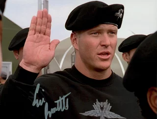 Eric Bruskotter autograph