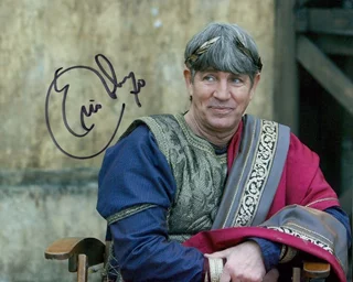Eric Roberts autograph