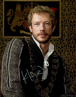 Kris Holden-Ried autograph