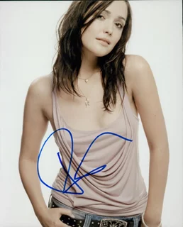 Rose Byrne autograph