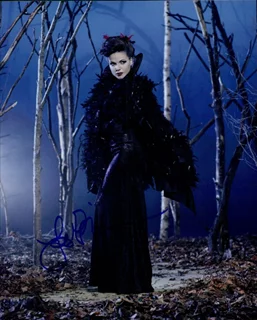 Lana Parrilla autograph