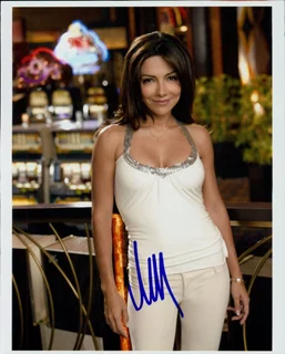 Vanessa Marcil autograph