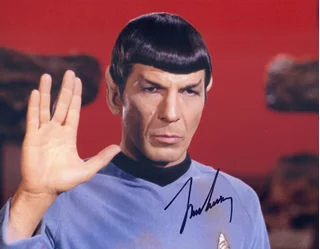 Leonard Nimoy autograph