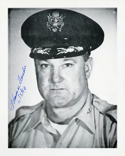 Tom Ferebee autograph