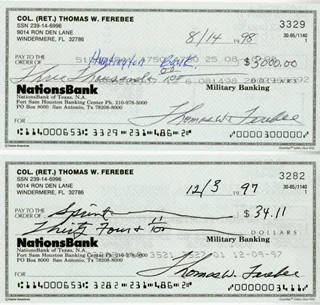 Tom Ferebee autograph