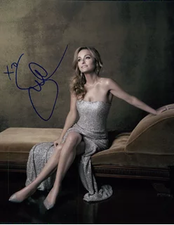 Giada De Laurentiis autograph