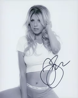 Jodie Sweetin autograph