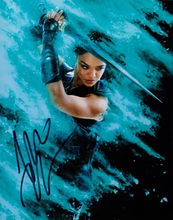 Tessa Thompson autograph