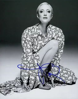 Andrea Riseborough autograph