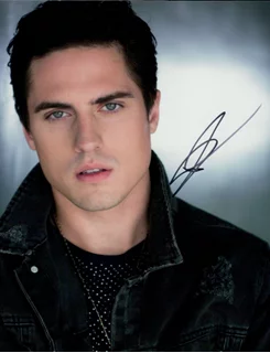 Daniel Covin autograph