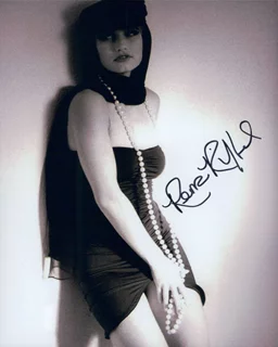 Rena Riffel autograph