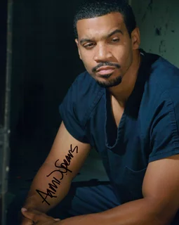 Aaron D. Spears autograph
