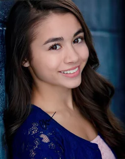 Ciara Wilson autograph