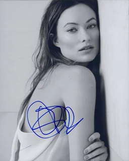 Olivia Wilde autograph