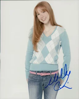 Molly Quinn autograph