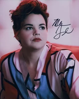 Melanie Field autograph