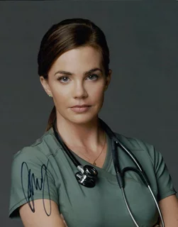 Jillian Murray autograph