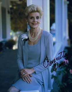 Concetta Tomei autograph