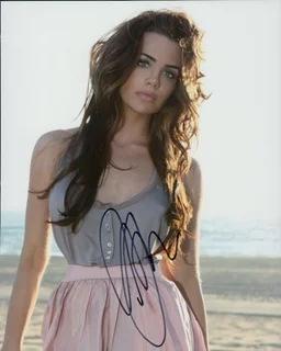 Jillian Murray autograph