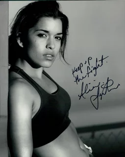 Alicia Sixtos autograph
