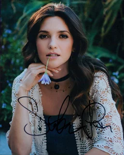 Stephanie Pearson autograph