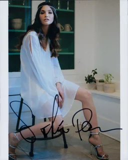 Stephanie Pearson autograph