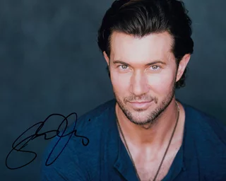 Jason Tobias autograph