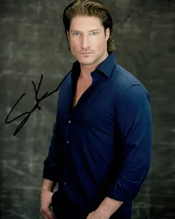 Sean Kanan autograph