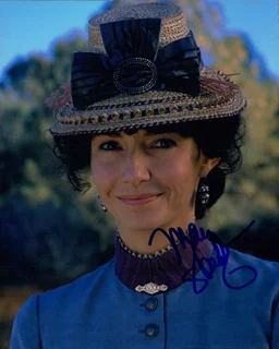 Mary Steenburgen autograph