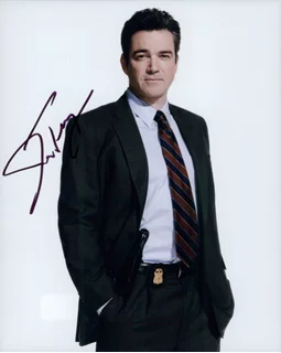 Jon Tenney autograph