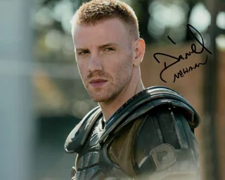 Daniel Newman autograph