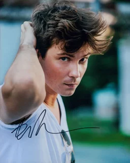 Ryan Ashton autograph