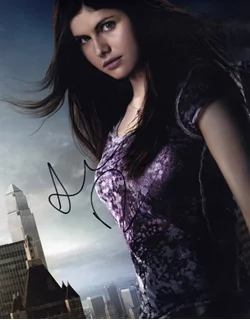 Alexandra Daddario autograph