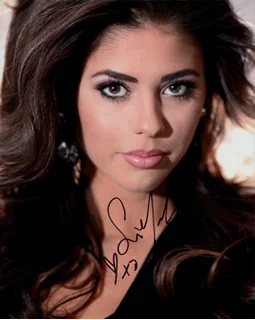 Sierra Nowak autograph