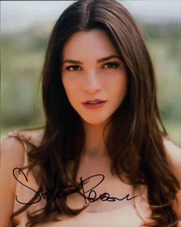 Stephanie Pearson autograph