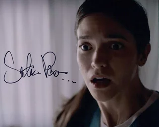 Stephanie Pearson autograph