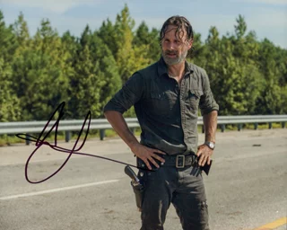 Andrew Lincoln autograph