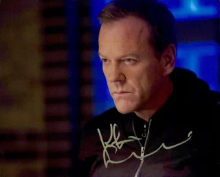 Kiefer Sutherland autograph