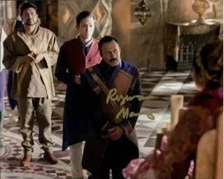 Rizwan Manji autograph