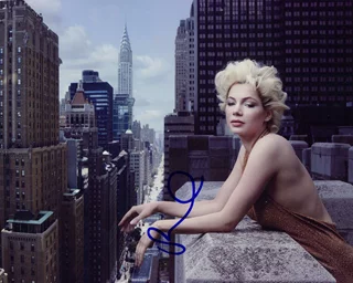 Michelle Williams autograph