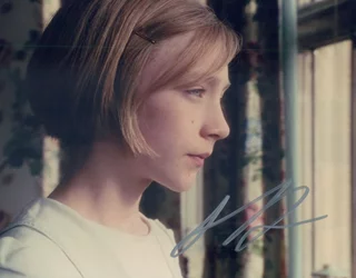 Saoirse Ronan autograph