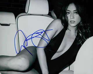 Chloe Bennet autograph