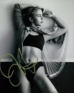Julianne Hough autograph