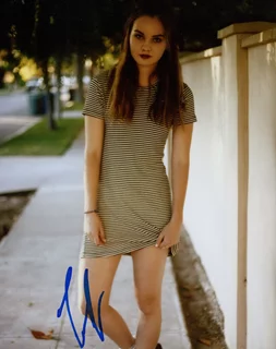 Liana Liberato autograph