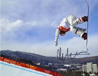 Chloe Kim autograph