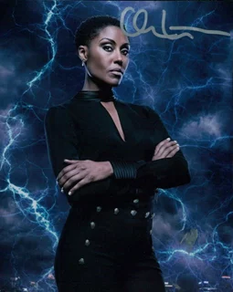 Christine Adams autograph