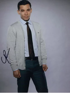 Conrad Ricamora autograph