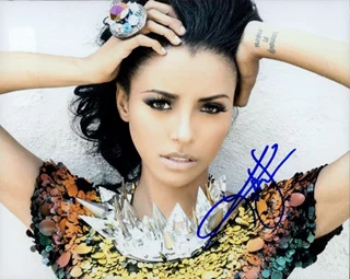 Katerina Graham autograph