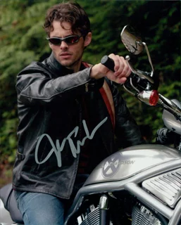 James Marsden autograph
