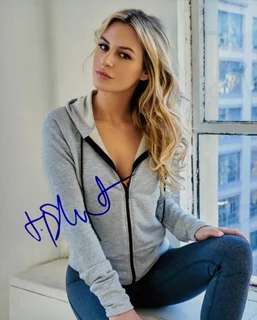 Morgan Stewart autograph